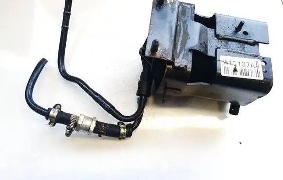 Opel Astra H Fuel filter 