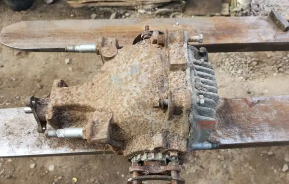 Jaguar XJ X308 Rear differential NXG5700BA 327 02D1361
