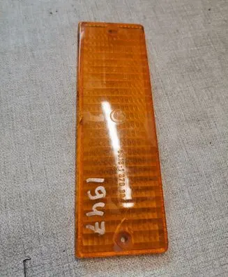 BMW 3 E30 Front indicator light 63131370394