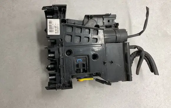 Mercedes-Benz C W204 Positive wiring loom A2045403650