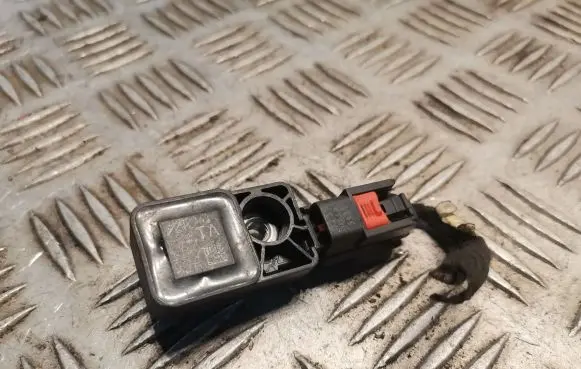 Opel Insignia A Airbag deployment crash/impact sensor 13502341