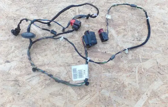 Opel Corsa D Front door wiring loom 13144652 TS8