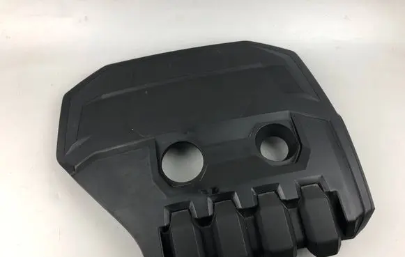Volkswagen Golf VIII Engine cover (trim) 05E103925P