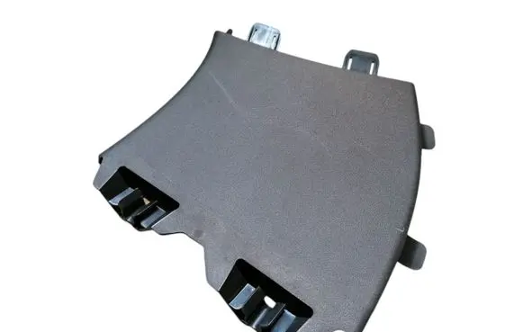 (D)pillar trim (top)