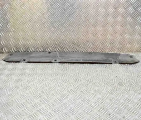 Center/middle under tray cover