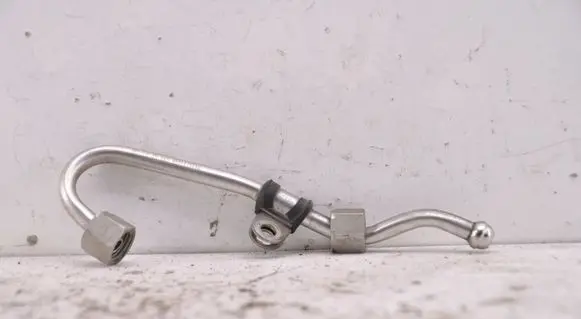 Volkswagen PASSAT B6 Fuel line pipe 03CANBA5 951110114
