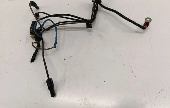 BMW 4 F36 Gran coupe Glow plug wires 7811938