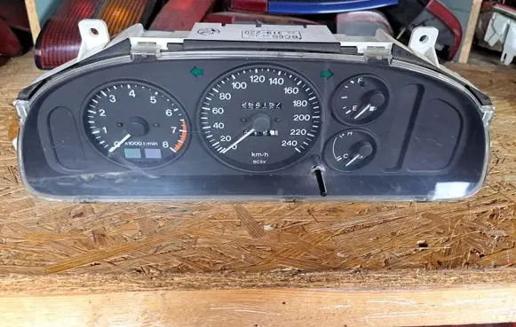 Mazda 323 Speedometer (instrument cluster) BC6B55430 BC6B 69319220