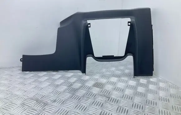 Skoda Kamiq Dashboard lower bottom trim panel 655858089