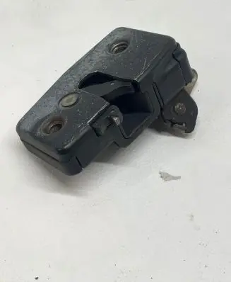 Volkswagen Multivan T4 Sliding door lock 701843604D