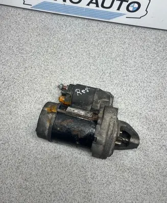 BMW 5 E60 E61 Starter motor 7515392