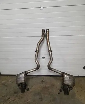Mercedes-Benz C AMG W205 Double Muffler A2054901135 A2054901035 A2054900901