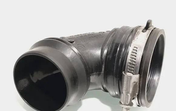 Land Rover Defender Intercooler hose/pipe LX736K769AB LR138643