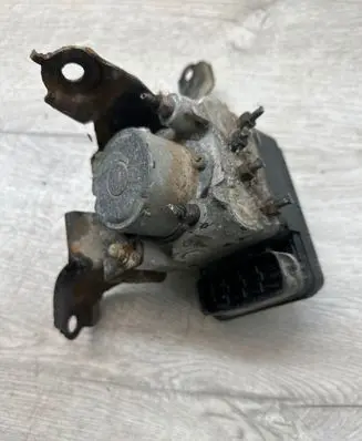 Toyota RAV 4 (XA20) ABS Pump 8954142050 4451042080 1338000020