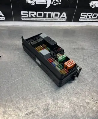 Mercedes-Benz ML W164 Fuse module A1645400272 2519205 15454741