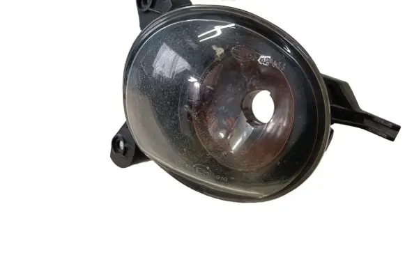 Toyota Corolla Verso E121 Front fog light 812200F010
