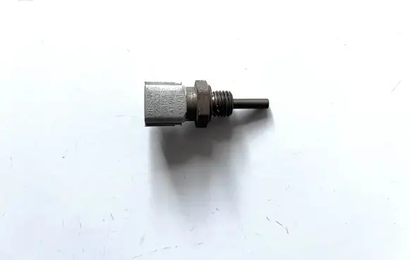 Nissan Note (E12) Coolant temperature sensor 22630JA10A
