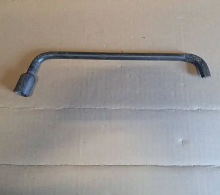 Citroen Xsara Picasso Wheel nut wrench 