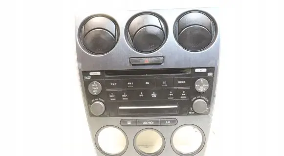 Mazda 6 Radio/GPS head unit trim GP9366DSX