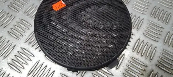 Side speaker trim/cover