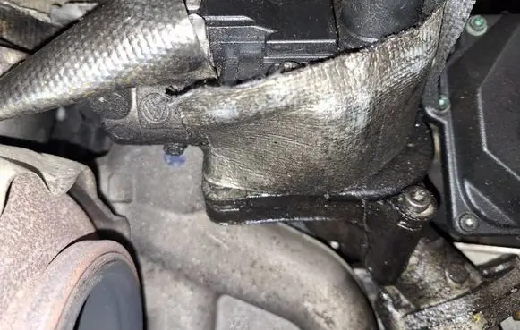 Volkswagen Caddy EGR valve 03g131502