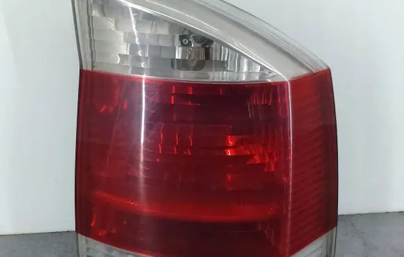 Opel Vectra C Rear/tail lights 13131002