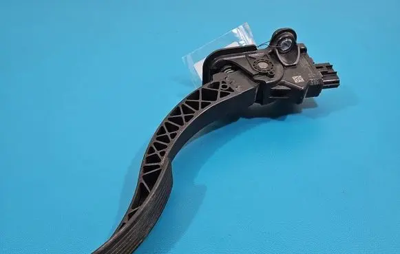 Fiat Freemont Accelerator throttle pedal 04891585AE IMPRK1530521