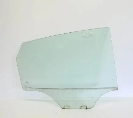 Seat Ibiza IV (6J,6P) Rear door window glass E943R000015