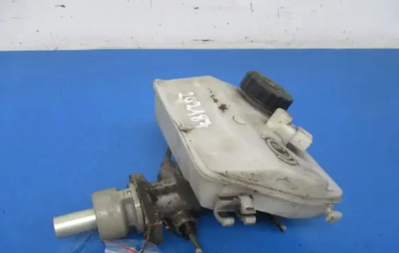 Peugeot 206 CC Master brake cylinder