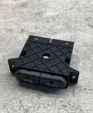 Honda HR-V Other switches/knobs/shifts 3098k