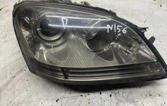 Mercedes-Benz ML W164 Headlight/headlamp