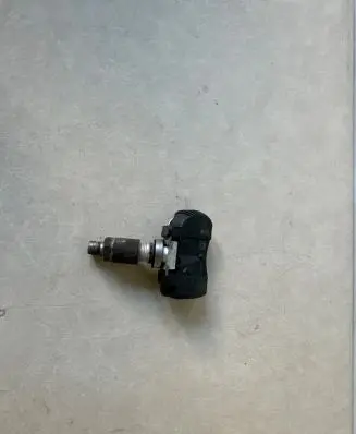 BMW X5 F15 Tire pressure sensor 6881891