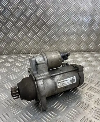 Volkswagen PASSAT B8 Starter motor 02M911024S