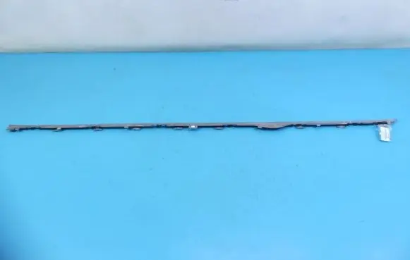 Tesla Model S Foot area side trim 1025042-00-E IMPRK1147525