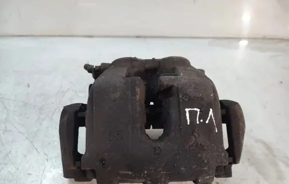 Mercedes-Benz ML W164 Front brake caliper