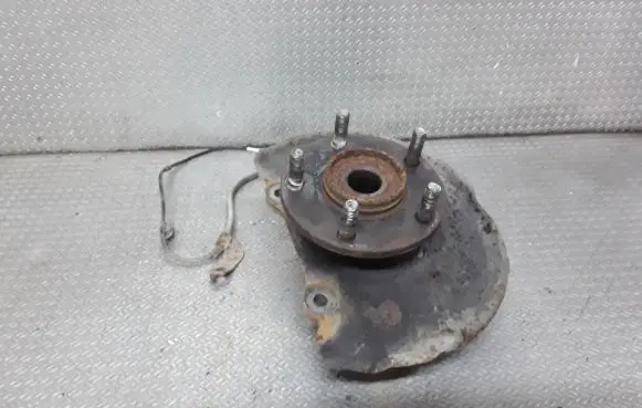 Citroen C-Crosser Front wheel hub spindle knuckle