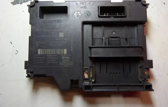 Renault Trafic III (X82) Ignition key card reader 285906872R 93461365 A2C11145803