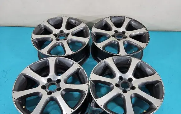 R19 alloy rim