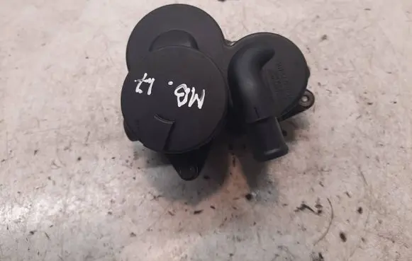 Mercedes-Benz A W168 Breather valve A6680100062