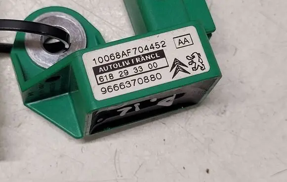 Citroen C5 Airbag deployment crash/impact sensor 10068AF704452 618293300 9666370880