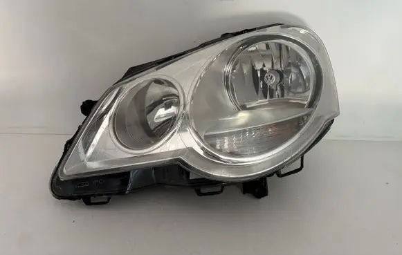 Volkswagen Polo IV 9N3 Headlight/headlamp 6Q1941007AT