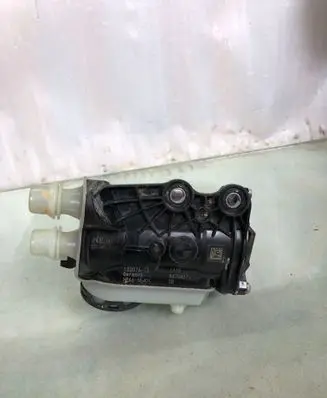 BMW X2 U10 Oil breather separator 847049708