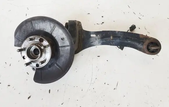 Volvo V50 Rear wheel hub spindle/knuckle 
