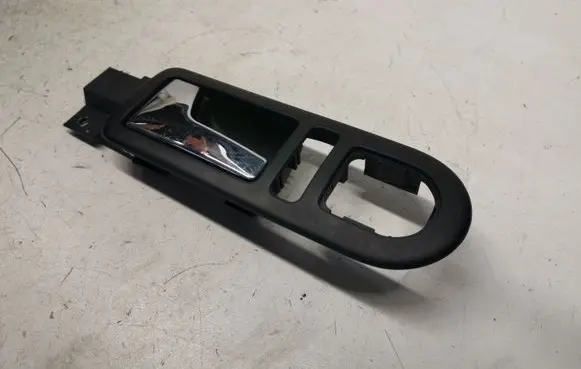 Volkswagen New Beetle Front door interior handle 1C1837113