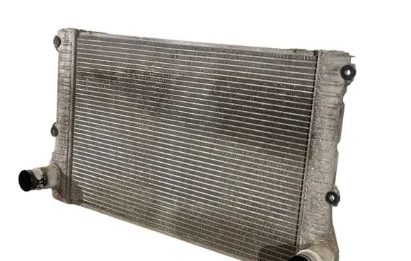 Toyota RAV 4 (XA40) Intercooler radiator