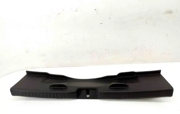Toyota Yaris XP210 Trunk/boot sill cover protection 64716K0020