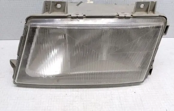 Mercedes-Benz Vito Viano W638 Headlight/headlamp 14377300 40285201 0008006875