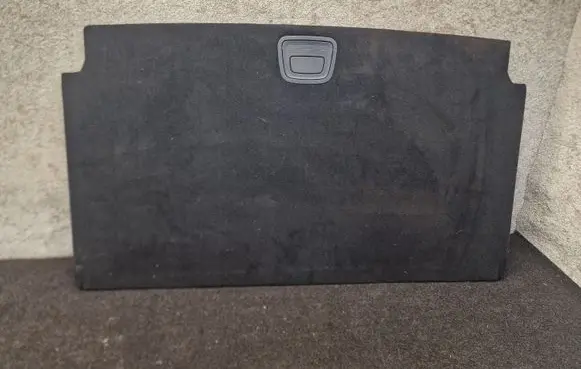 Trunk/boot floor carpet liner