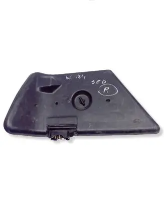 Mercedes-Benz E W124 Tail light part 
