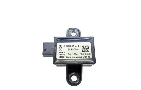 Mercedes-Benz R W251 Airbag deployment crash/impact sensor A0038212751 5WK43901 00493438
